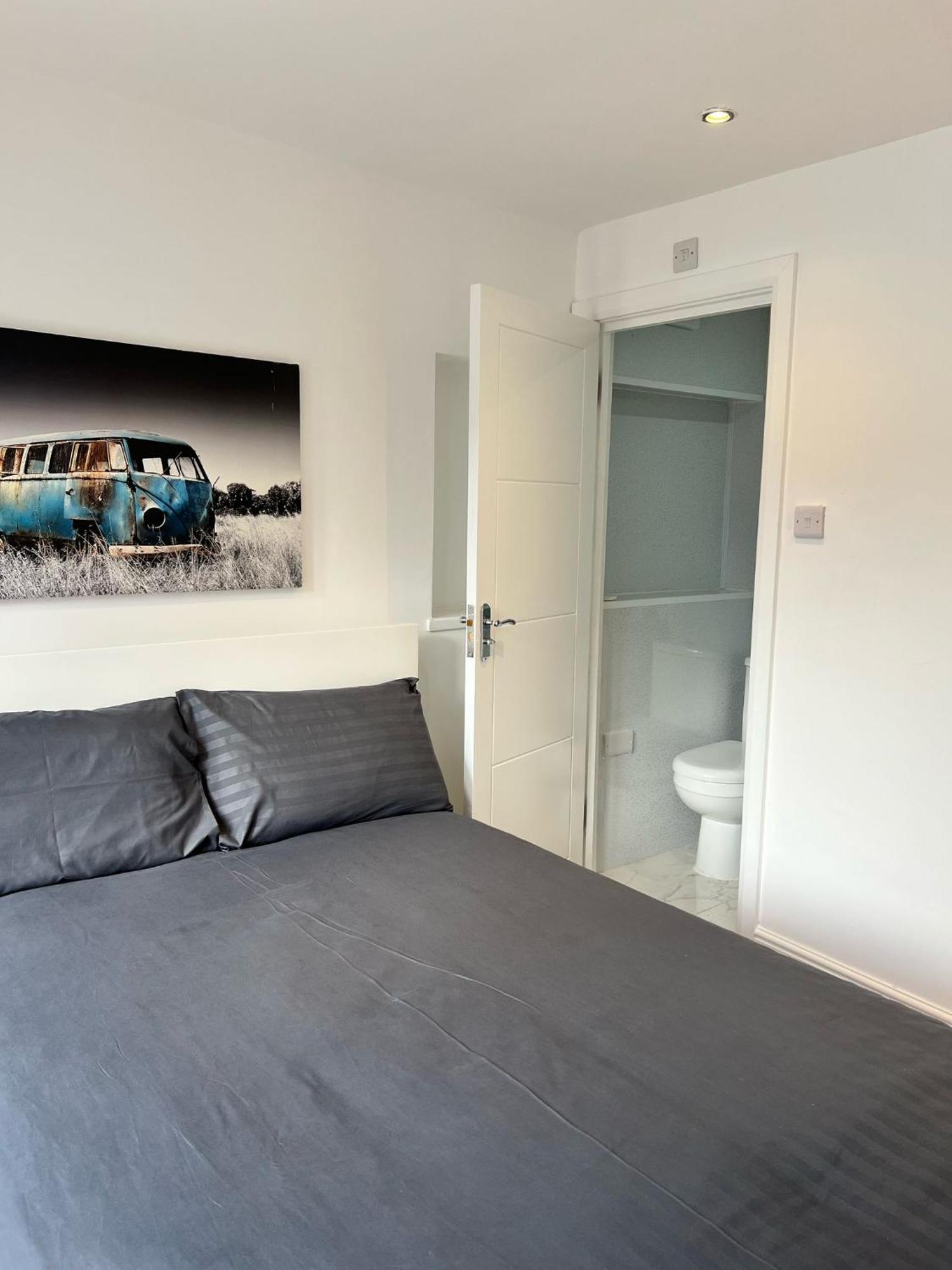 93 West Road Hotel London Ngoại thất bức ảnh