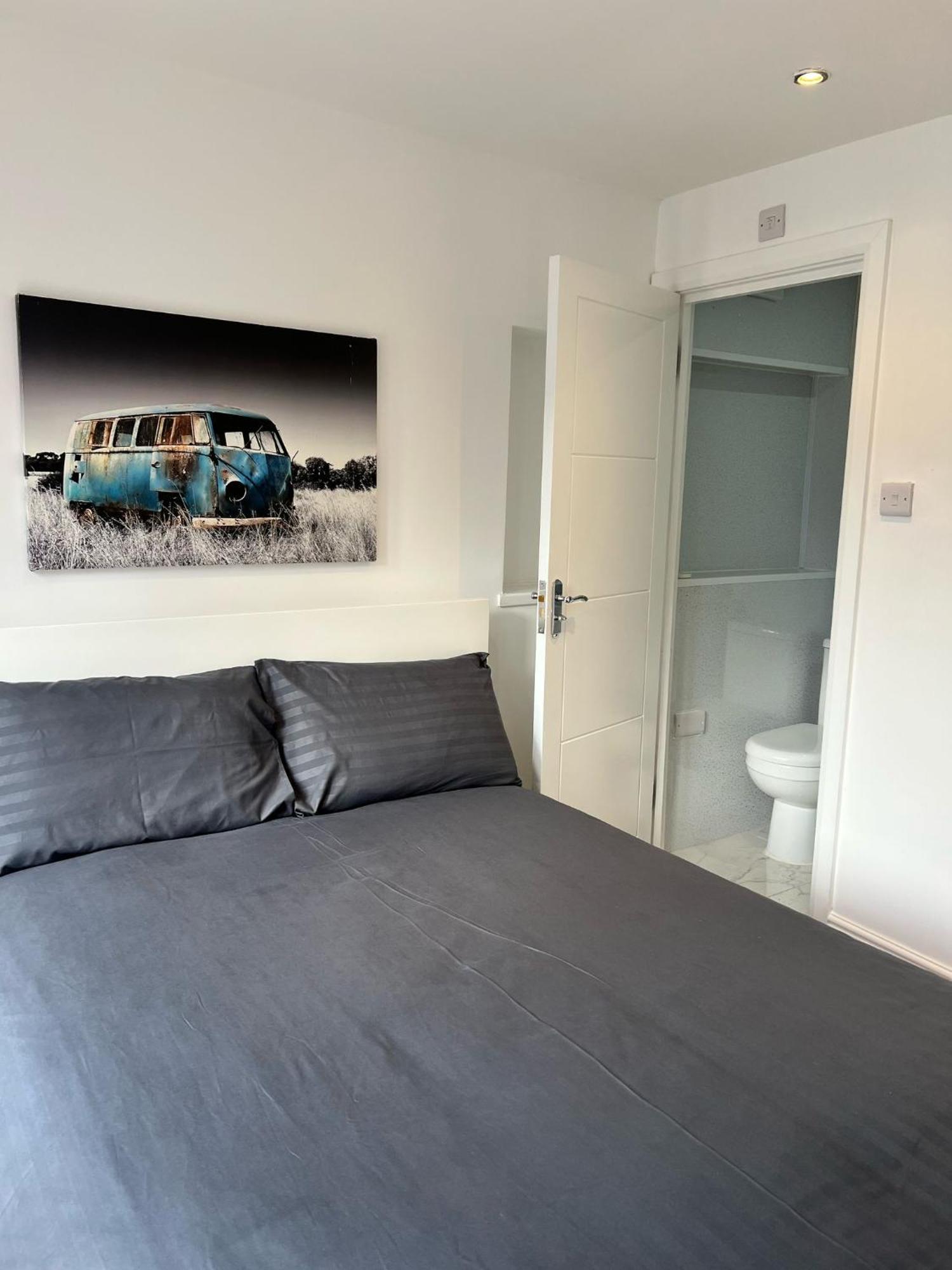 93 West Road Hotel London Ngoại thất bức ảnh
